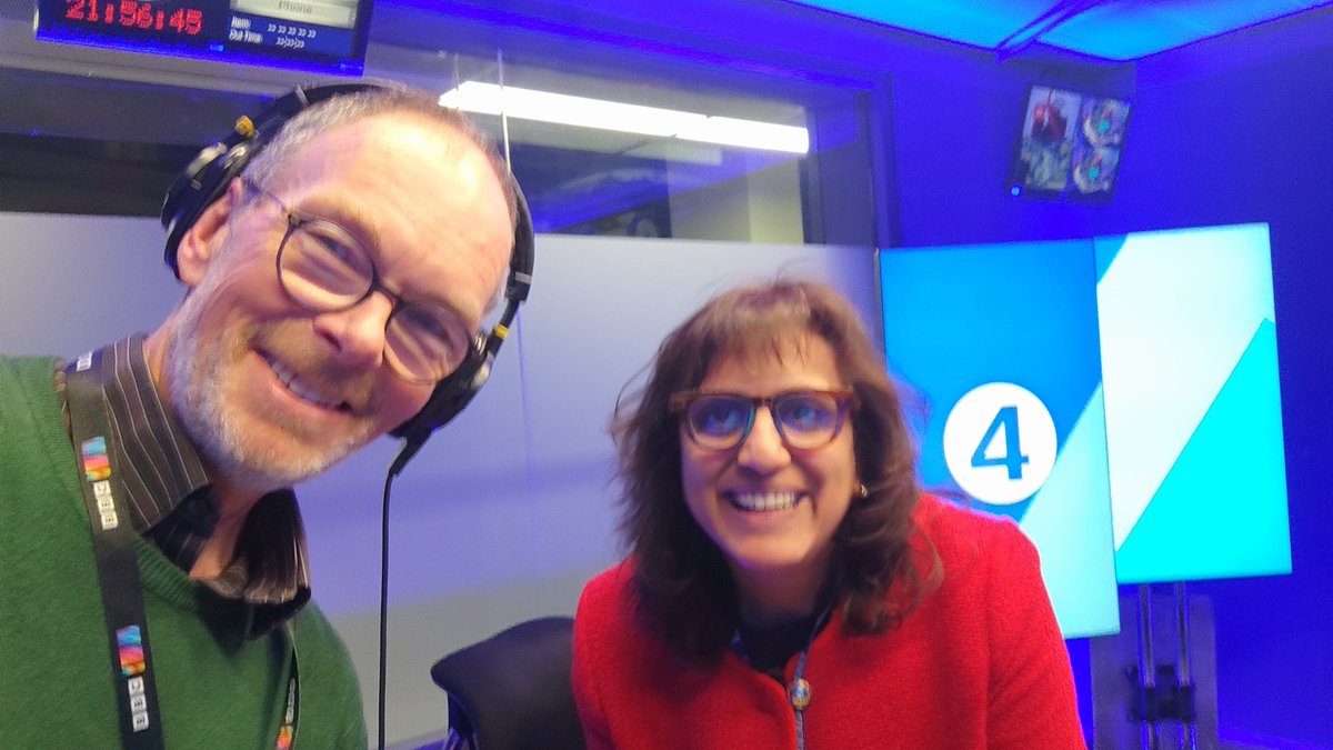 Yet another privilege of this job - to be newsreader on <a href="/ritula/">ritula shah</a> 's final World Tonight on <a href="/BBCRadio4/">BBC Radio 4</a> . No bottles were opened in the making of this programme but here's hoping once they're off air...🥂
