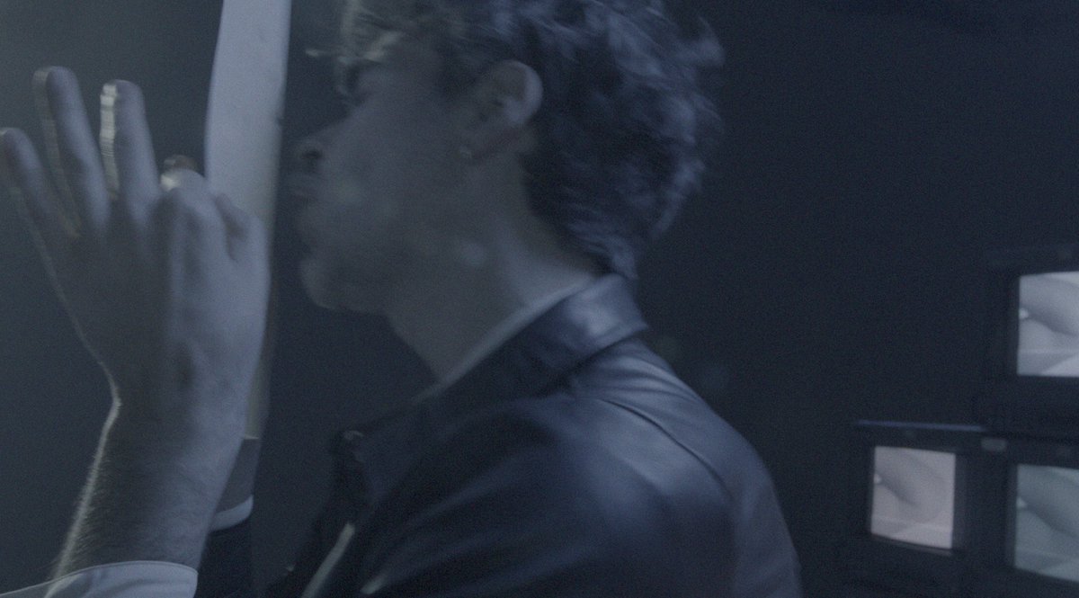 geographermusic's tweet image. who is this guy and who is he sending this letter to? the answer is YOU! pre-save I DON’T REMEMBER IT STARTING now to enter to win this prop from the music video! this letter is a central metaphor to the album that will all become clear after 200 listens
geographer.ffm.to/idontrememberi…