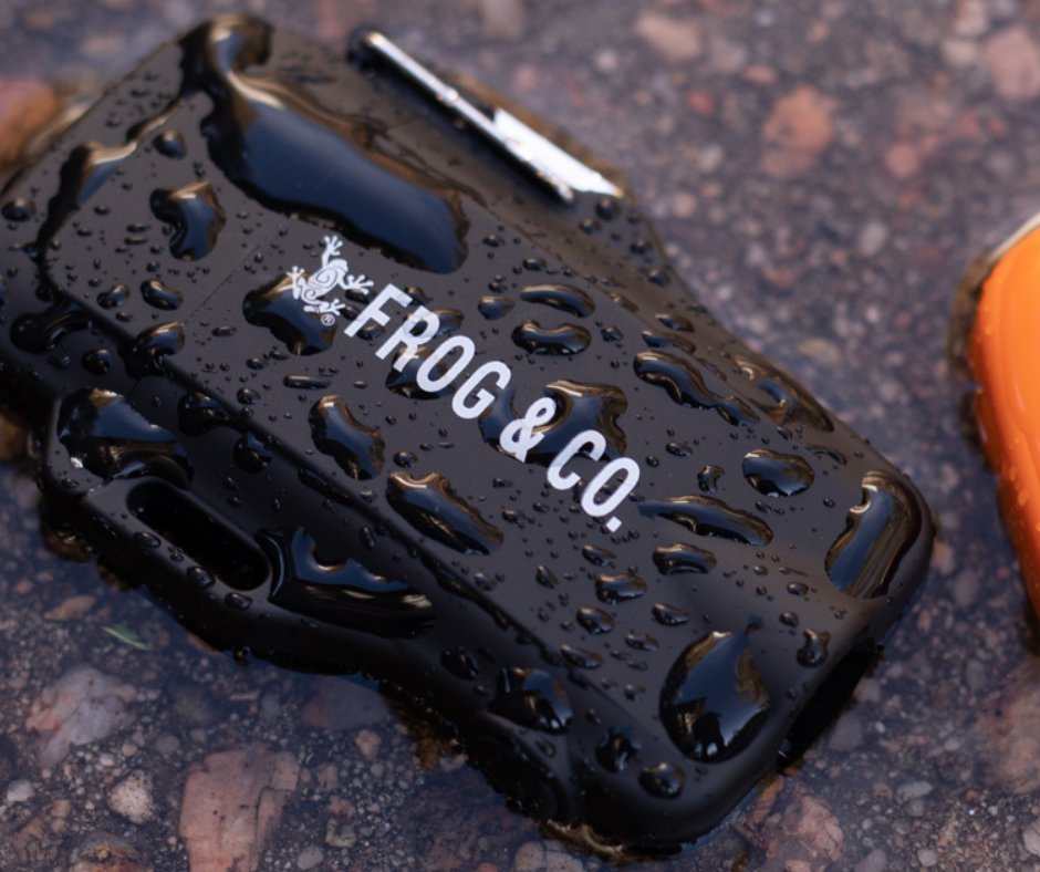 SurvivalFrog's tweet photo. This is a lighter like you've never seen before 

🍃 Windproof 
💦 Waterproof
🔌 Rechargeable 
🔦 Built-In Flashlight
➕ More!

https://t.co/tjcHyTA1xU https://t.co/IuksSsI7eW