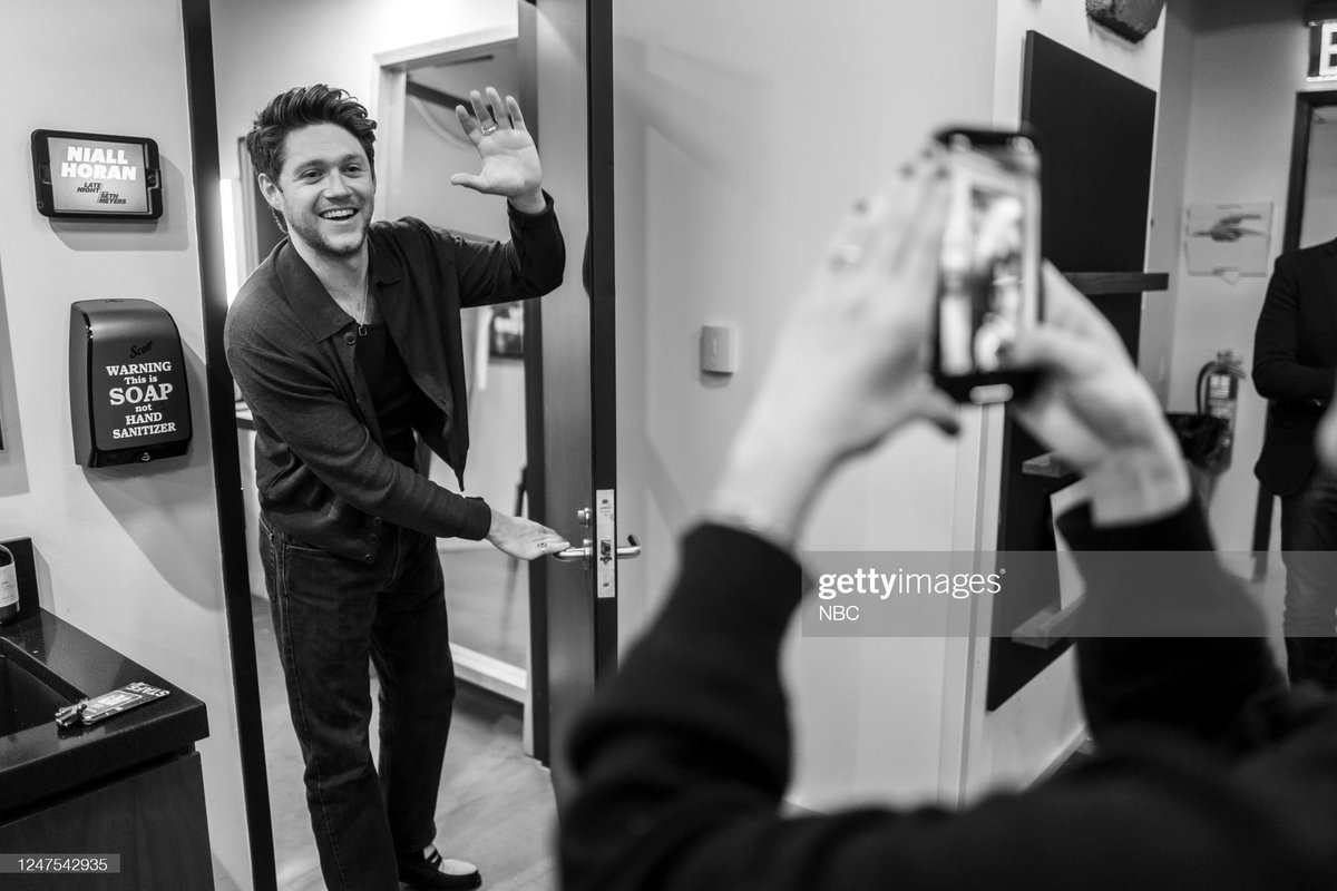 nhsumedia's tweet photo. 📸 New photos of Niall for The Late Night with Seth Meyers https://t.co/oP3zIXWPiQ
