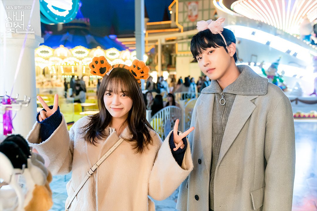 Worldofkdramass's tweet photo. Happy 1st anniversary to this iconic couple 🤍 #BusinessProposal #Kdrama #Kdramas https://t.co/pA8LGavWU2