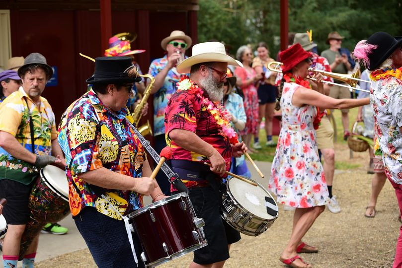 davidbewart's tweet photo. @danclancey Invy Horn Jam are playing two sets at the Boolarra Folk Festival 2023 market, this Saturday March 4th, 12:30 and 1:30pm…see you there!  @LV_Express https://t.co/xzQ0ymrorH
