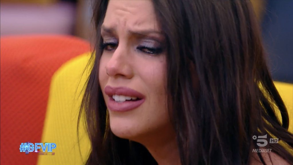 ZamunerElisa's tweet photo. A giugno su Netflix:

‘STASERA TI NOMINO’ #GFvip https://t.co/rG5IiyYJlk