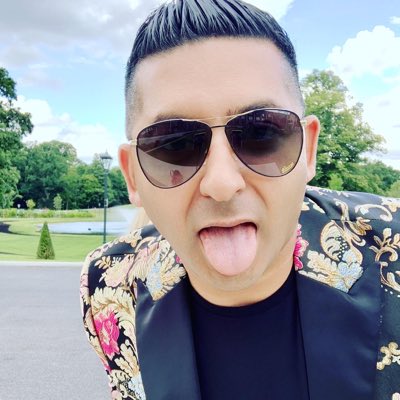 BlingAgent's tweet photo. #NewProfilePic https://t.co/9Rekplq4HV