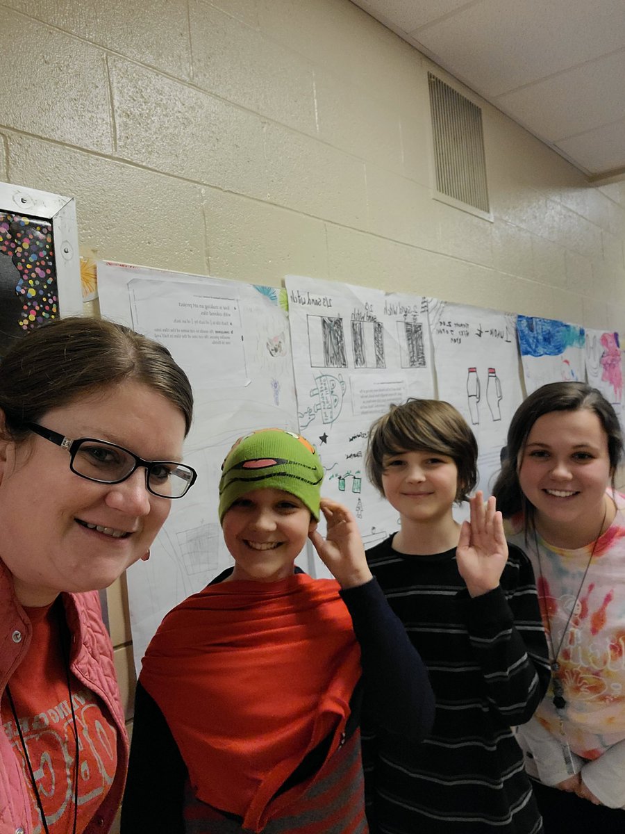 EBechsteinBGCS's tweet image. Dress silly day for #RighttoReadWeek @Zeb_Kellough