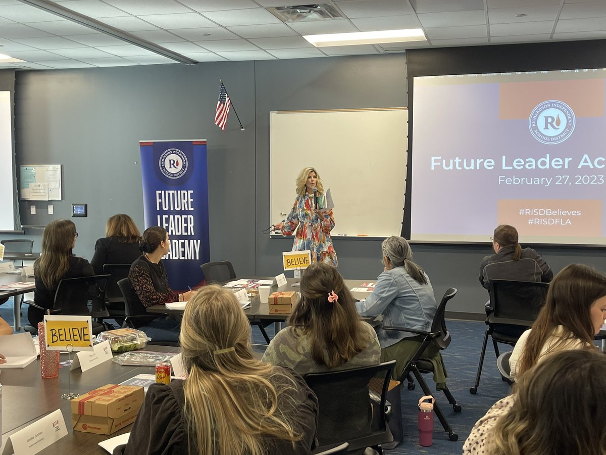 Shawna Ballast tweet media