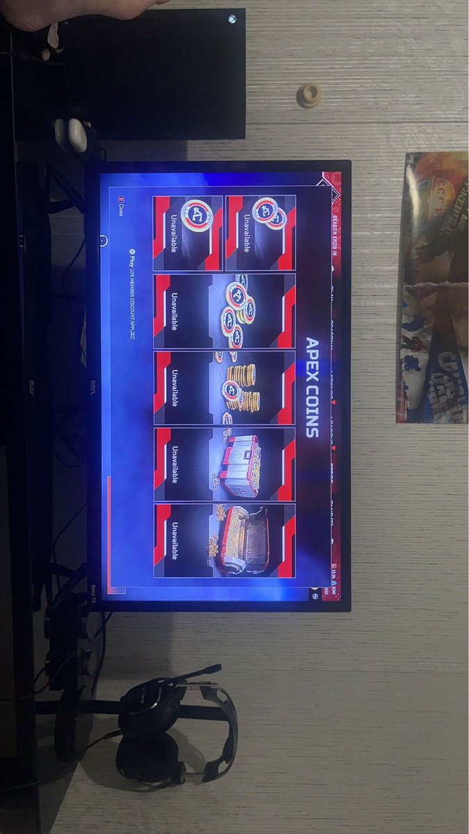 Chase53304497's tweet photo. @PlayApex @Cris_Snipes @Fr0sty_T7 @PlayApex why are they unavailable for me? Am trying to buy the event https://t.co/tpCznydrAt