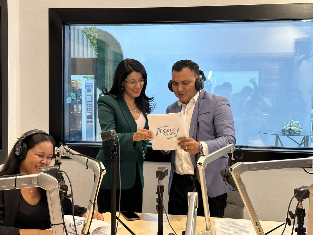 UnivEcotec's tweet photo. Estamos listos para iniciar la inauguración de nuestro #MediaLabECOTEC 📽️🤩

Nuestros estudiantes de la Facultad de @mktycom_uecotec realizarán actividades prácticas de #Radio y #Tv 🤓 https://t.co/kJIDHZHdsO