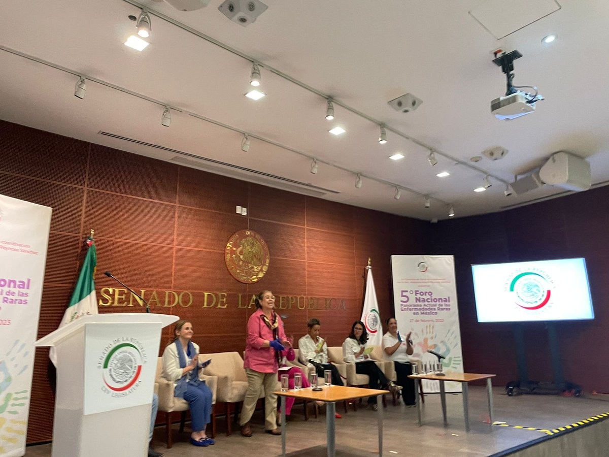 SenadoraV's tweet photo. En conjunto con la senadora Alejandra Reynoso, organizamos el 5° Foro Nacional, Panorama Actual de las Enfermedades Raras en #México.

#SenadoMexicano #SenadoraMargaritaValdez https://t.co/vxqoy3wiNq