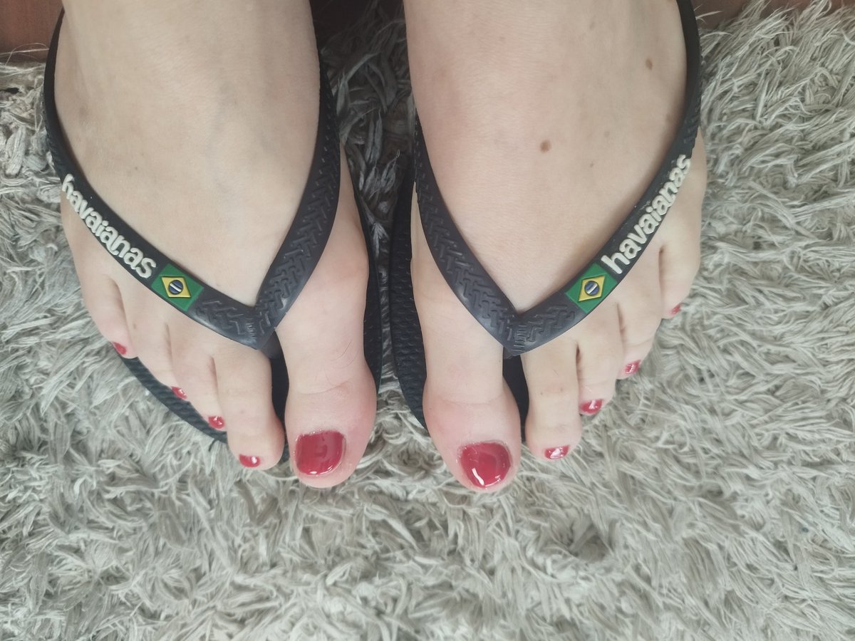 MontanaAvi's tweet photo. Wer will meine Zehen lutschen?🫶🦶
#feetfethish #feetpic #red #nails #shellack #nails #dasperfektedinner #Füsse #nagellack #fuss #Liebe #Mondayvibes
https://t.co/sr7AC5qPvZ
👆👆👆👆👆👆👆👆👆👆👆👆👆👆
💫 500DC Boni bei Neuanmeldung 💫 https://t.co/oPIl8qPQ0U