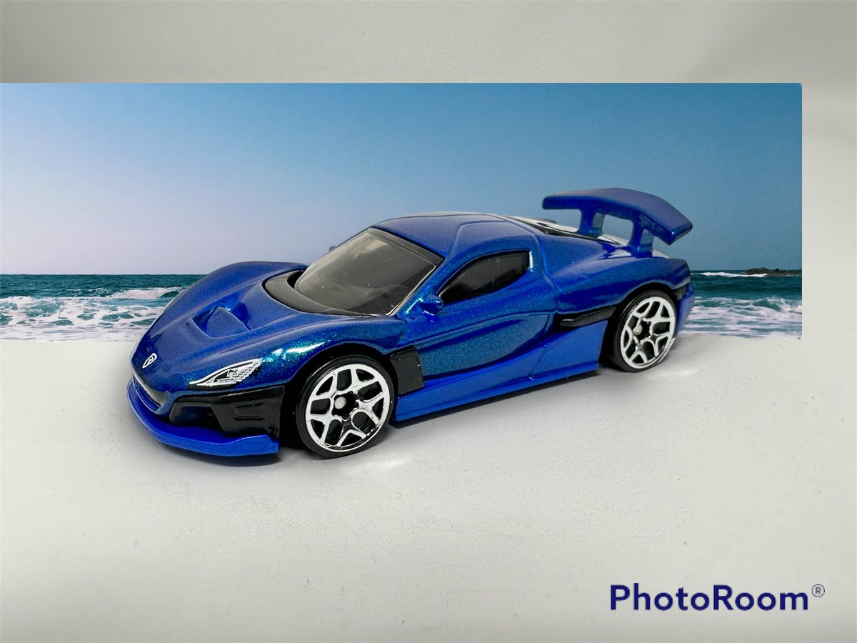 Of2ws's tweet photo. 2023 Rimac Nevera on the Beach Unboxing https://t.co/sYe8RGw2g9 via @YouTube #hotwheels #diecast #rimac #nevera #unboxing https://t.co/6HXQsCnuMJ