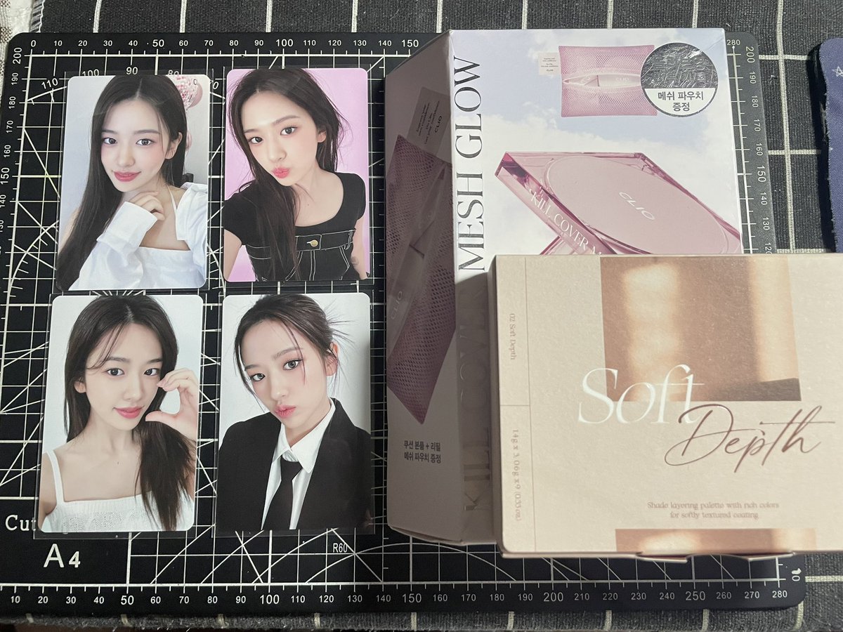 yujhaulz's tweet photo. 🗯🎱. . . ꒰ #yujsellz ꒱ 

✷ ive yujin clio set pcs w/ cushion &amp; palette

     ⤷ onhand 
     ⤷ ₱ 3k ( free pf &amp; sf)
     ⤷ payo

🏁 reply or dm me ☻
           ⤷rcbyt

⌗ wts lfb ph photocards https://t.co/bOnGPeDwSy