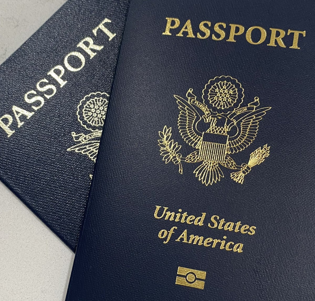 AAAKansasNews's tweet photo. Don't make these passport mistakes that can be costly and impact your travel. ✈️
https://t.co/JXqDADNODN

@AAAClubAlliance @AAA_Travel @Ptflying @AixaDiazNews @AAAnews https://t.co/6NujURV1nO