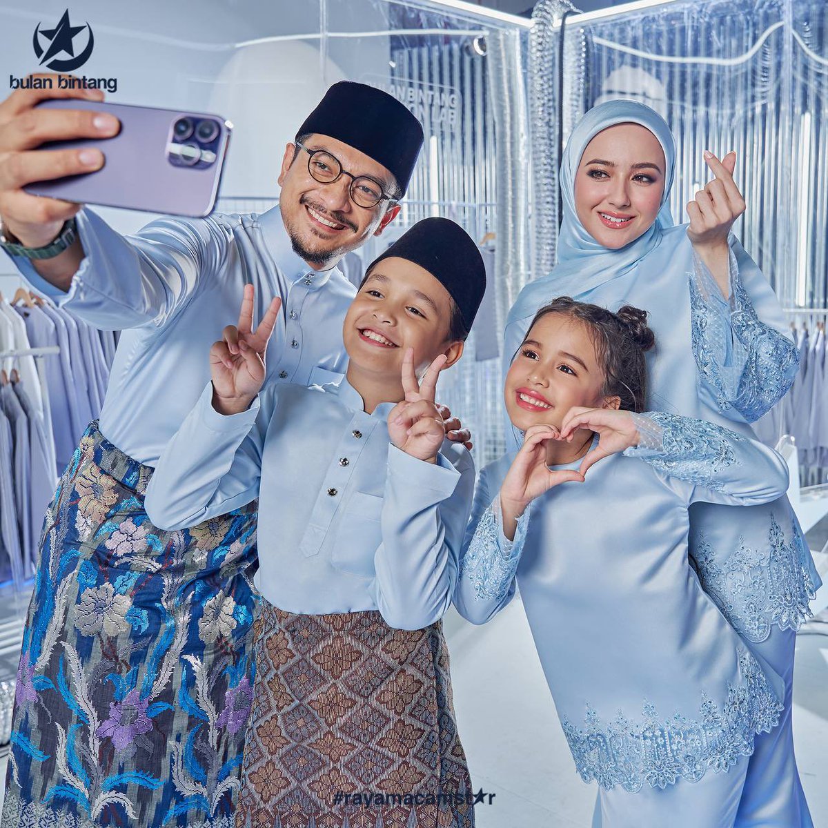 __akmalazman's tweet photo. Fuhhh meh cuci mata. Ada diskaun RM5 setiap helai yang dibeli secara dalam talian. https://t.co/UzkV9wfqBM https://t.co/6nSt1HOSgq