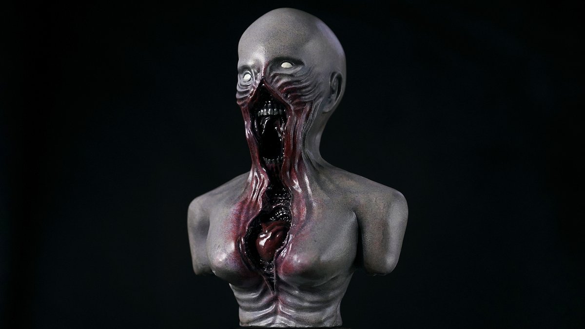 redglassfilms's tweet image. Introducing Steven Hero – Steven is my alter-ego and an avid monster maker...more on that later. For now, you can show him some love on IG @stevenhero.art or ogle some of his latest creature designs here…

#creatures #monstermaker #spfx