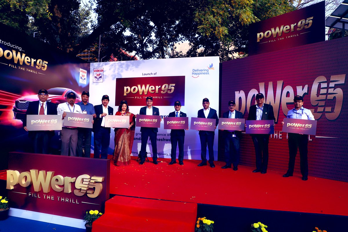 HPCL_Delhi's tweet photo. Director (M) &amp; ED(Retail) HPCL  launched higher octane petrol #power 95 for Cars n Bikes today at ACC, Niti Marg, Delhi &amp; other select outlets of Delhi, cities of North Zone in presence of CGM (NZ), senior officials &amp; dealers.
Drive to nearest poWer 95 outlet 
to  #FilltheThrill https://t.co/LGHZJZ42qx
