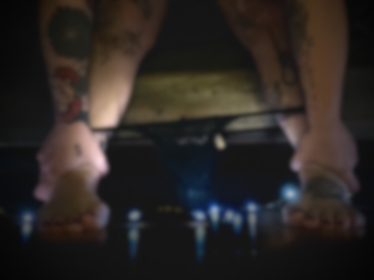 AlixxStacy's tweet photo. Had to check for monsters 👿 https://t.co/bnpuD9Soll
