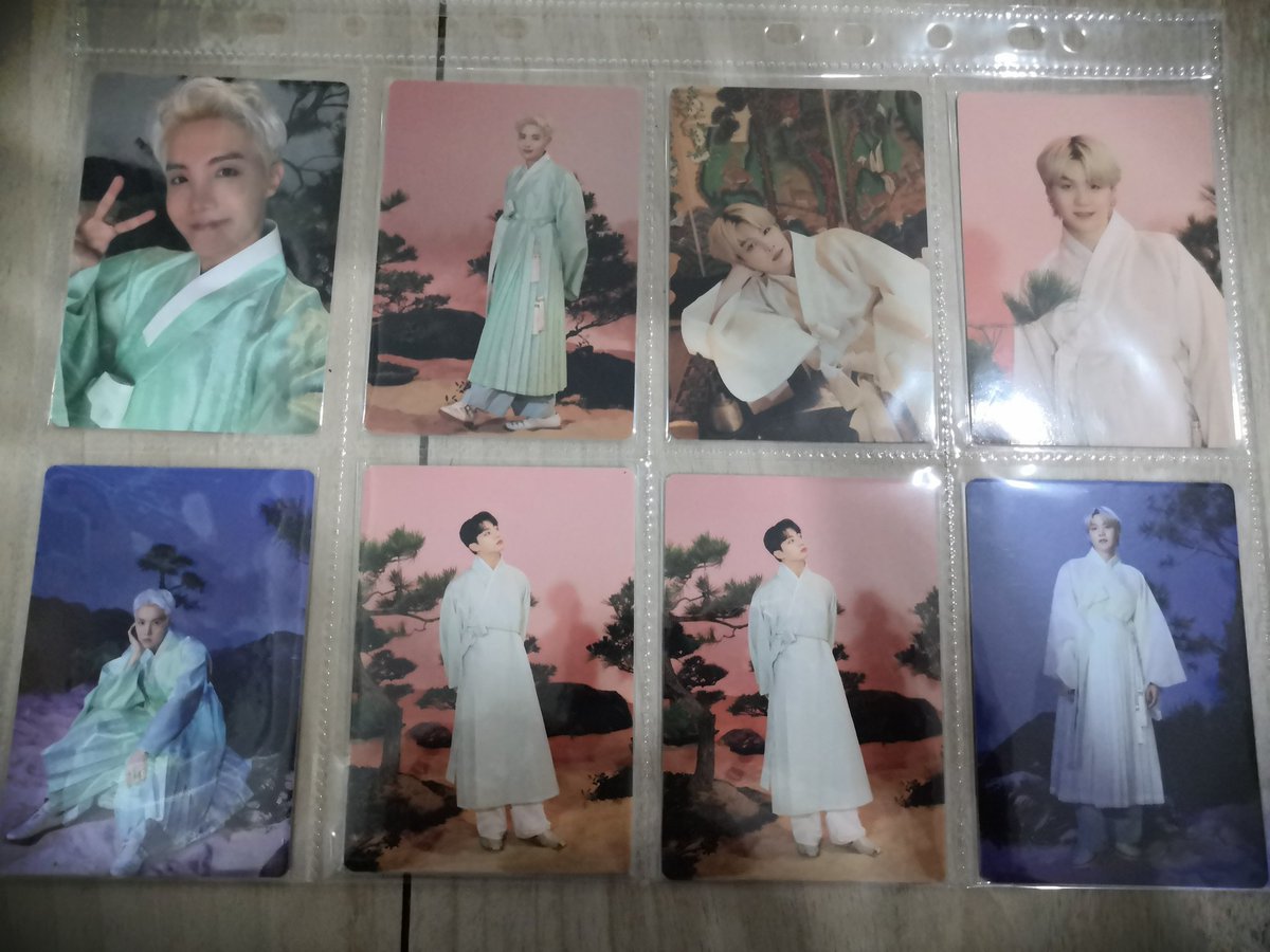 kho_chika's tweet photo. WTS ‼️
Merch Sales Part 3 (all item below Original Price)

Dalmajung pc
Maknae line 1 ea X Hyung line 1ea RM35
Maknae line 1 ea RM22
Hyung line 1 ea RM17

BE note book RM15 ea

#pasarBTS @BTStrading_MY @pasarBTS @BTSMarketMY https://t.co/CGLFxIkyhY
