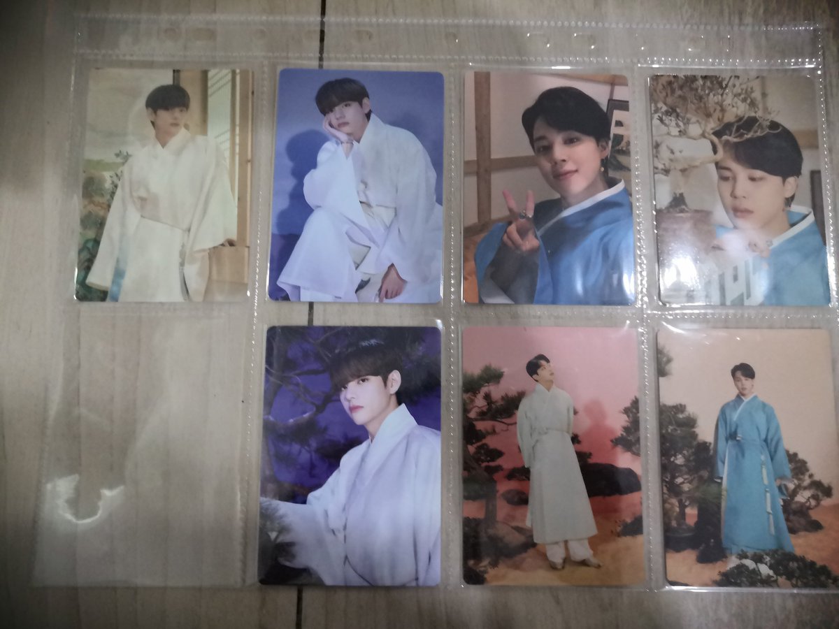 kho_chika's tweet photo. WTS ‼️
Merch Sales Part 3 (all item below Original Price)

Dalmajung pc
Maknae line 1 ea X Hyung line 1ea RM35
Maknae line 1 ea RM22
Hyung line 1 ea RM17

BE note book RM15 ea

#pasarBTS @BTStrading_MY @pasarBTS @BTSMarketMY https://t.co/CGLFxIkyhY