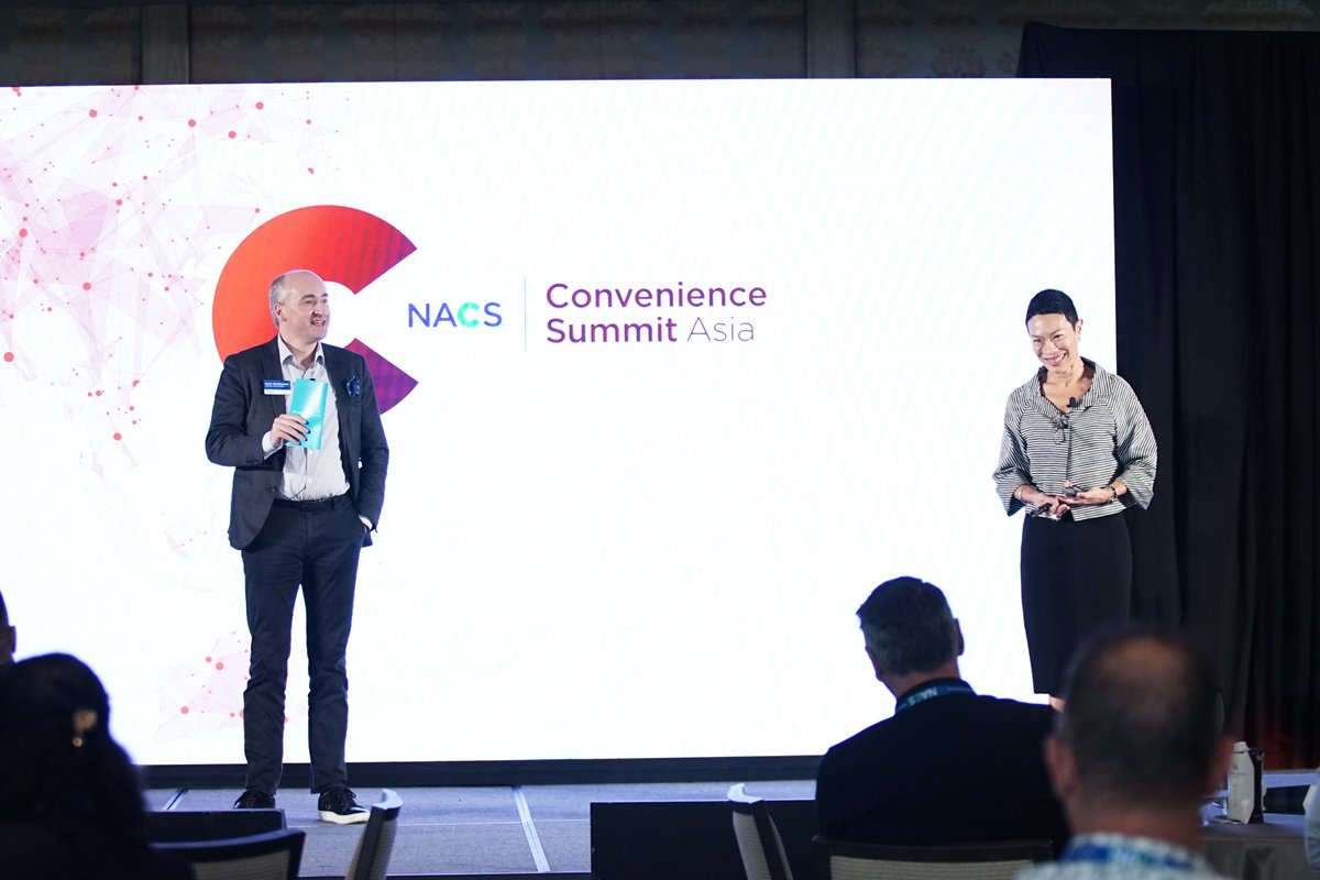 Pavida Pananond tweet media