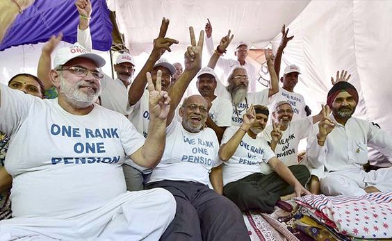 BholanathDutta's tweet photo. Based on #SupremeCourt observations, the defence ministry on Monday instructed d CGDA to release all #OROP2 arrears in a single instalment. All outstanding arrears will be paid to #ExServicemen by March 15.
Pending issues:
#EqualMSP
#PMR
#DisablityPension
#ACPPre2006Retiree https://t.co/CID2aPp6rg