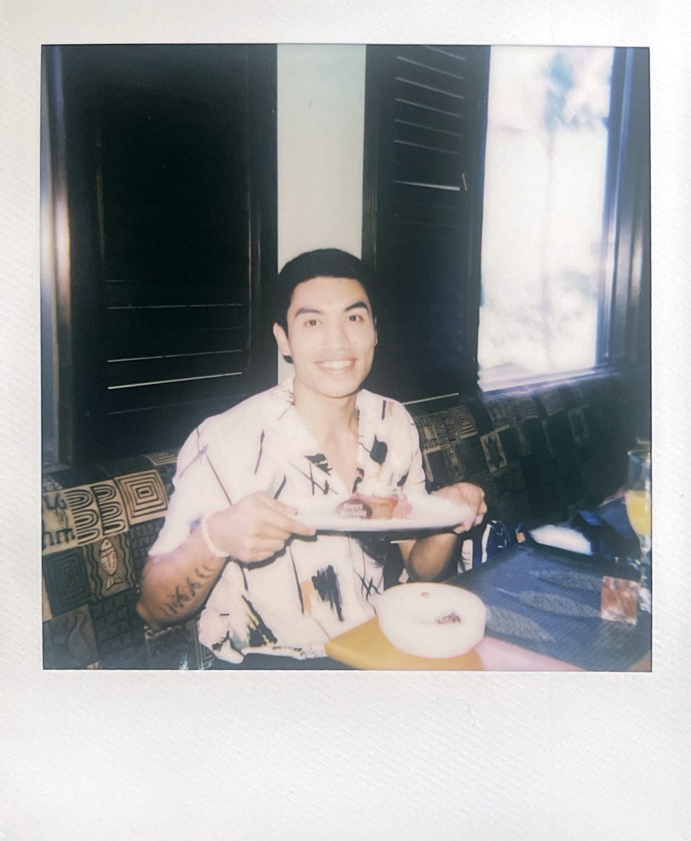 hvntaah's tweet image. Turned 26 on the 26th #GoldenYear ✨