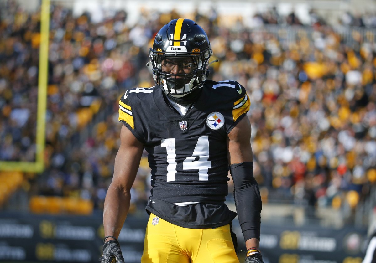 CBSSportsHQ's tweet photo. Reminder: George Pickens led all rookies in contested catches this season with 19 😤🔥 https://t.co/4fItN8K6ow