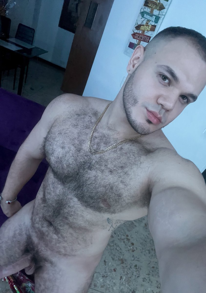 EstickRamirez's tweet photo. https://t.co/LPjXSqUqM5  Noches 🌙😈 https://t.co/Ha3c5m4Hdn