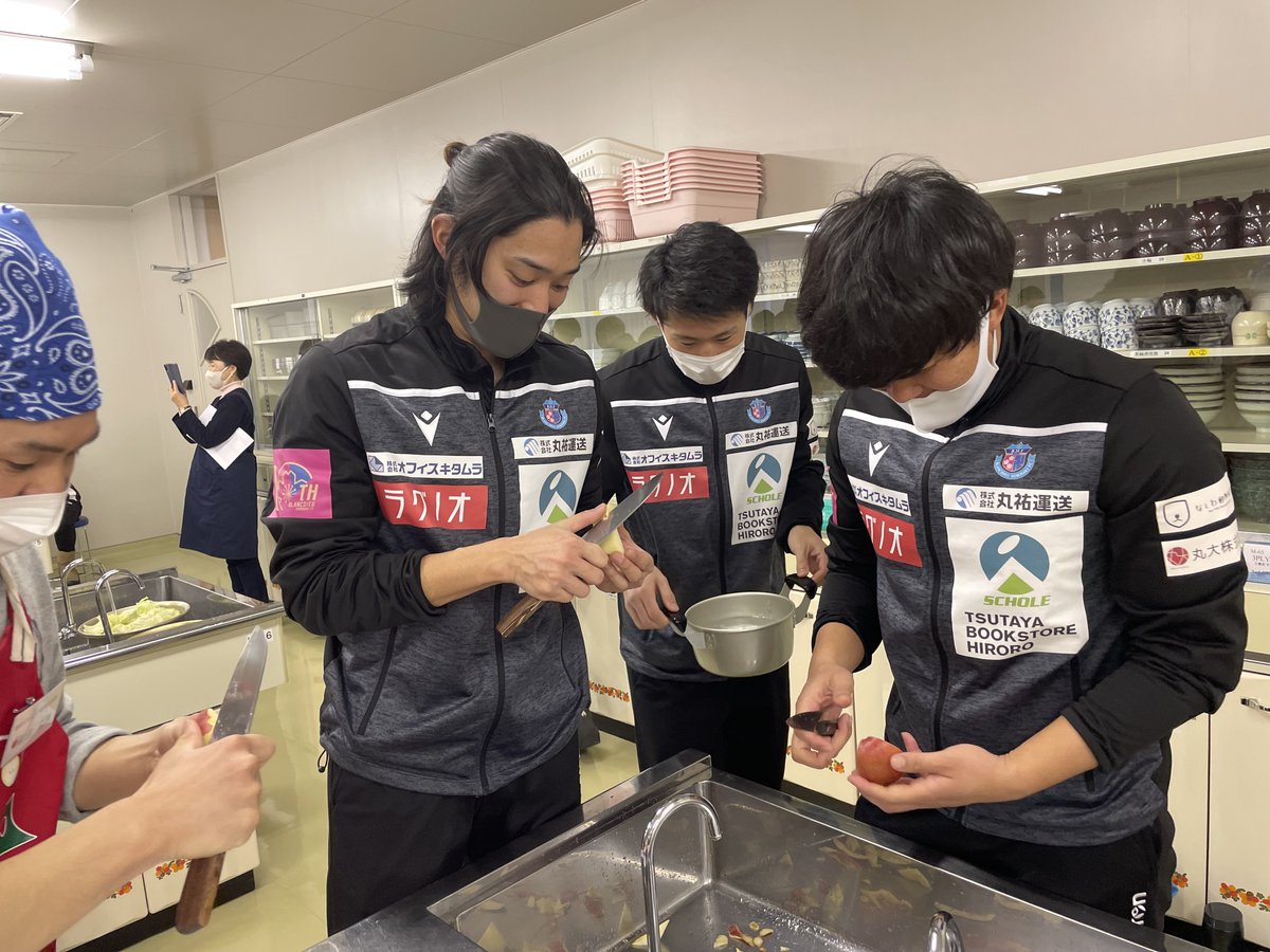 Blancdieu_Hiro's tweet photo. 青森県主催「アスリート向けの果物食べようセミナー」 2回目 参加のご報告っふぇ！②
https://t.co/Djr7xDwrFK

#ブランデュー
#青森県 #青森りんご https://t.co/xG4b1ORbEa