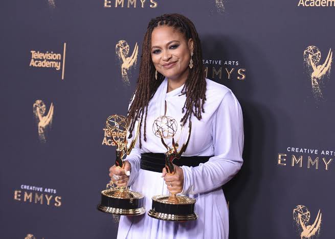 Profdilipmandal's tweet photo. Academy Award nominee and Emmy, BAFTA and Peabody Award winner Hollywood director @ava is currently directing the movie "Caste." 

The film is based on @Isabelwilkerson 's book "Caste: The Origins of Our Discontent."

She is currently in India for the shoot saying #JaiBhim to you https://t.co/cM0fIeCXR4