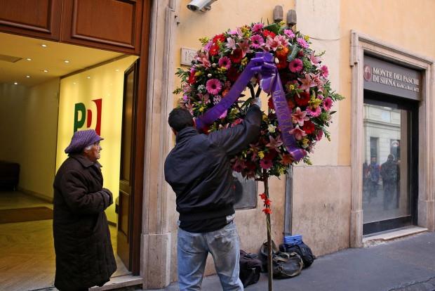 Andreaincassato's tweet photo. @chiaragribaudo @ellyesse @pdnetwork @Giulia_B @camillalaureti1 @ZanAlessandro https://t.co/NvfURW6saB