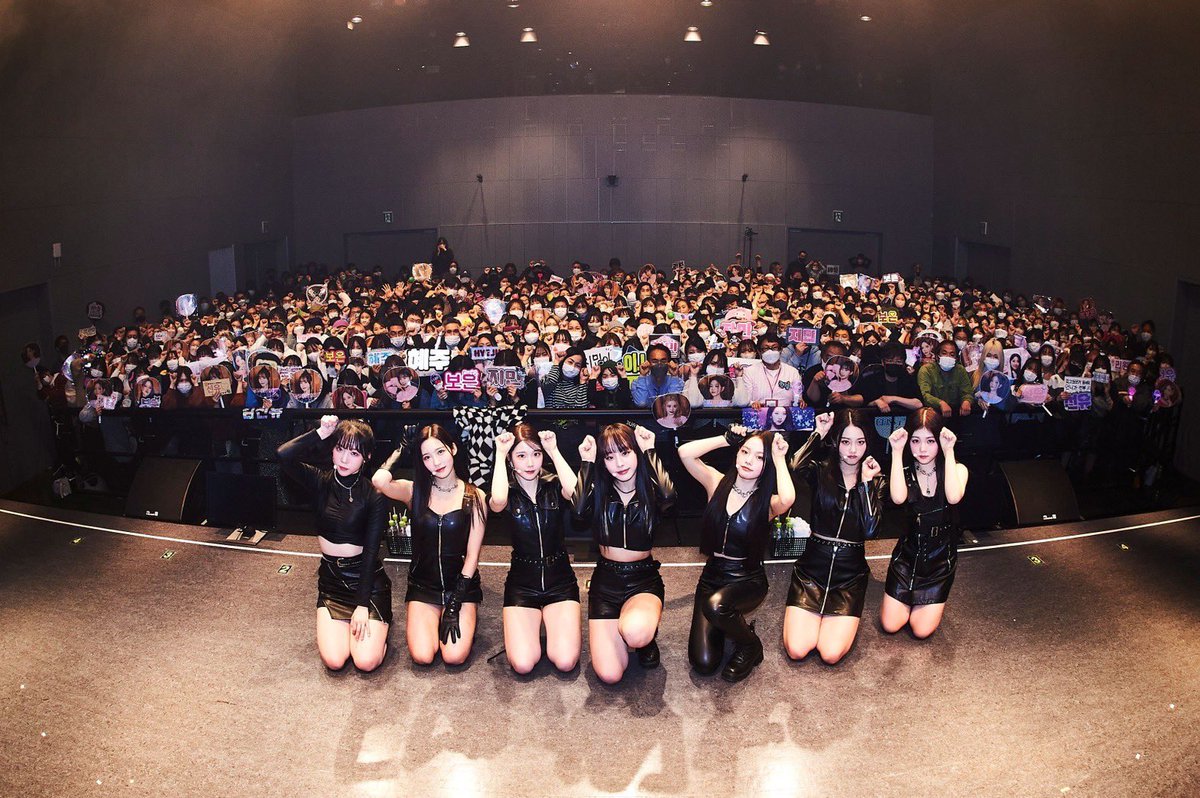 3itch_mhs's tweet photo. 関係者各位
CLASS:y JAPAN FAN CONCERT 2023
- STEAL YOUR HEART -
もちろんすぐにとは言いませんが、ぜひとも円盤化をご検討下さい
〜 何卒 〜 m(_ _)m
(できれば豊洲も…)
@M25_CLASSy
@classy__JP
@umusicjapan
#CLASSy #TARGET
#CLASSy_TARGET #STEALYOURHEART https://t.co/qyY3UecVcf