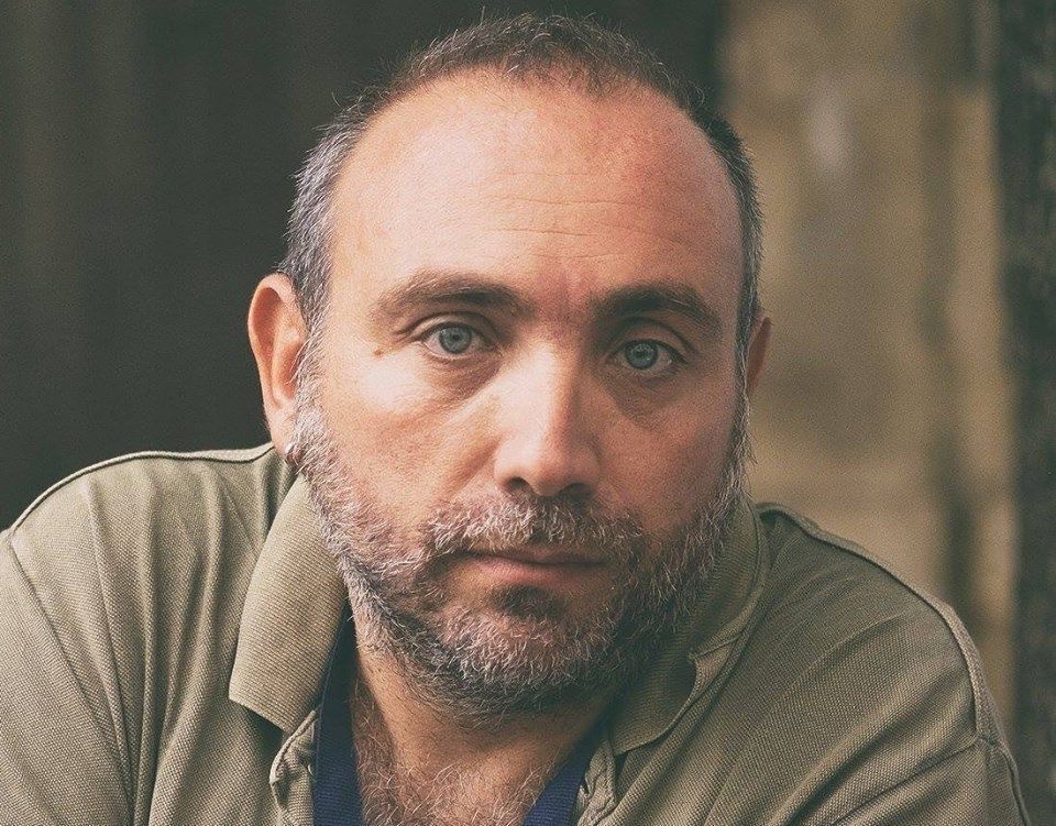 LPalmisano's tweet photo. Consegnato dalla mediocrità occidentale nelle mani dei talebani afgani riesci a fuggire dall'orrore, attraversi il Mediterraneo pagando i sovrani della tratta con la tua vita, muori e, da morto, un ministro italiano si permette di dire che in fondo te la sei cercata. #piantedosi https://t.co/V0wVEvCRA9