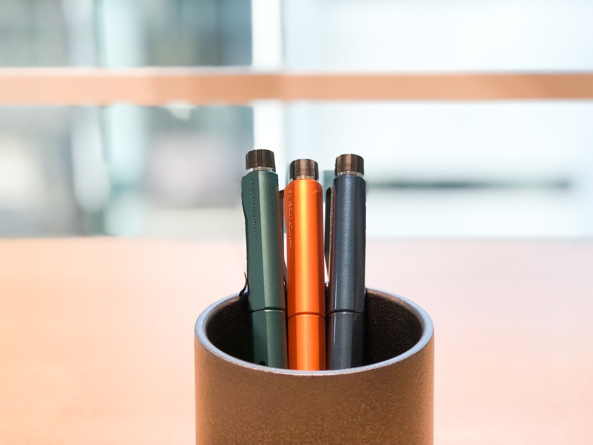 クルトガダイブが3色同時にDIVE （今回は定番色） 詳しい販売方法は