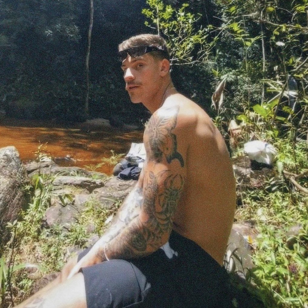 fivebuc's tweet image. 