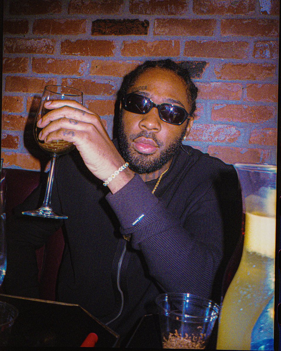 LATE nights.. early mornings 🥂<a href="/brentfaiyaz/">brent</a> by ELABS ®