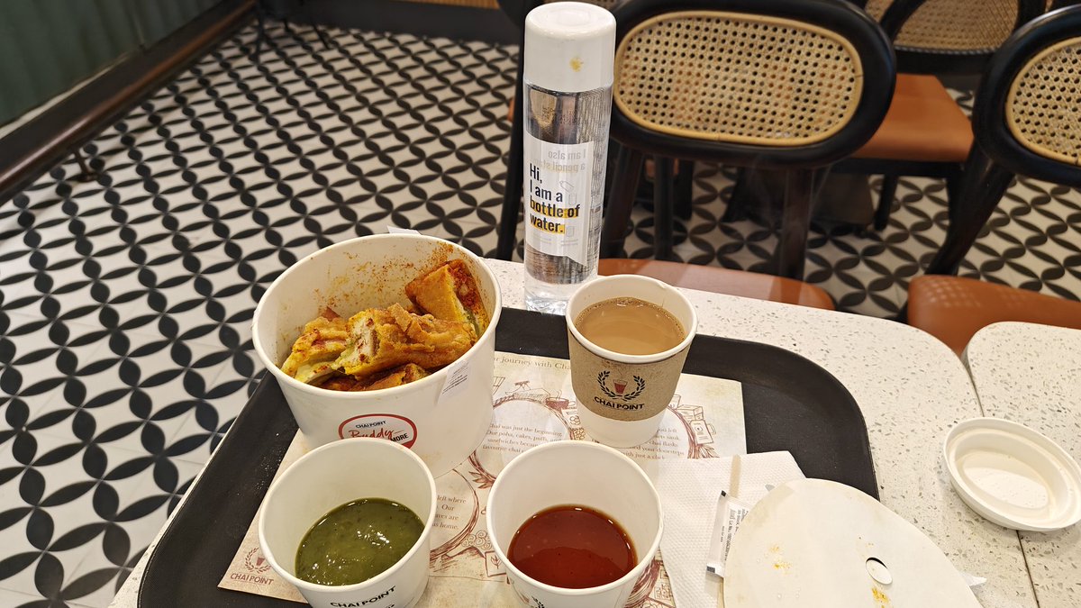 yaduvir's tweet photo. #breakfast #chaipoint https://t.co/2wv9Ad9z0f