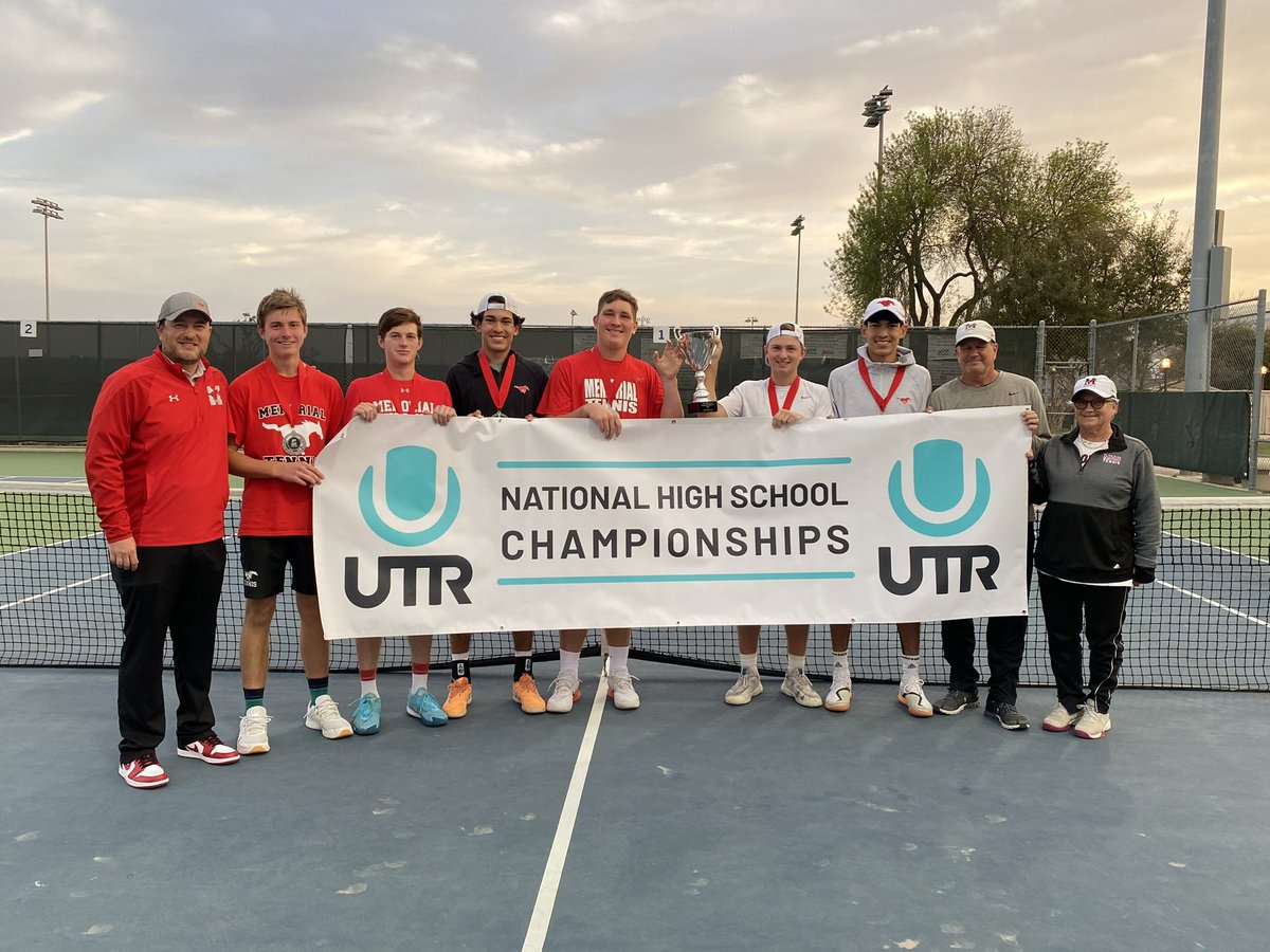 Our varsity athletes competed in the National @UniversalTennis Tournament this weekend in San Antonio. Our girls won the diamond division and our boys took second! Congratulations to all of the kids on a great tournament. 🏆🥈💪🎾🐎 @MHShouston @sbisdathletics