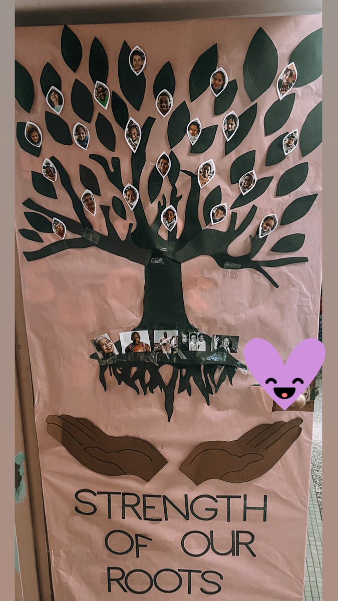 MrsRoberts777's tweet photo. So excited to win the door contest for #BHM ! Our roots of change helped grow us into our class we have today! #thankful @PtaSussex @SussexES @JSzymanski301 @MollyBissell https://t.co/lbeZOQoknK