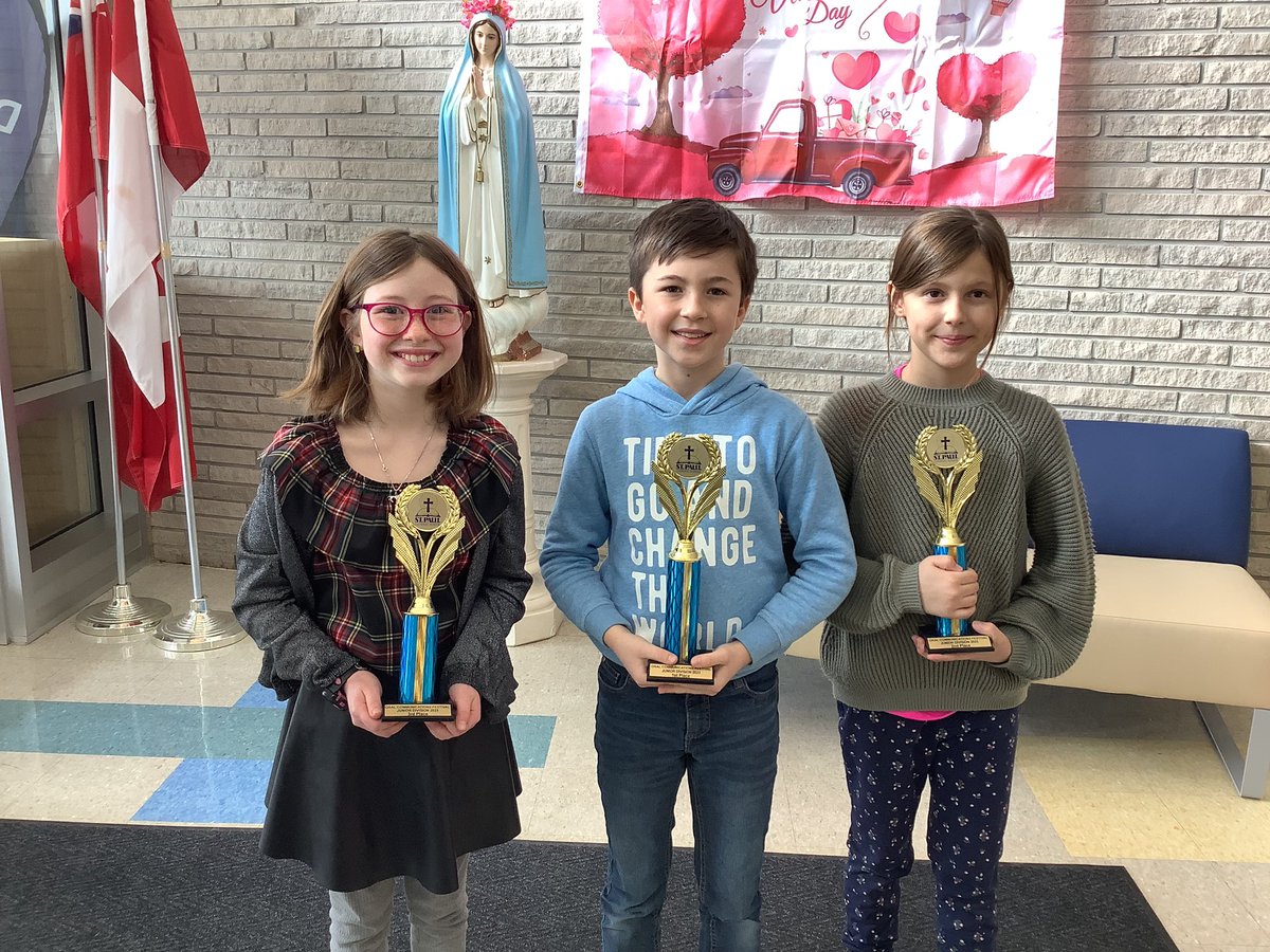 zlightningbolt's tweet photo. Congratulations to our Junior Speech winners. https://t.co/M2GwPbG3Bx