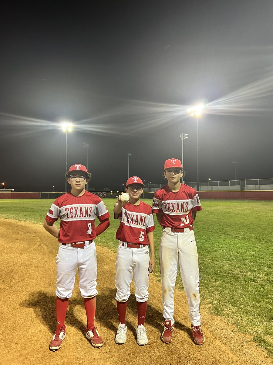 Combined No-Hitter! Sean Sanchez, Joshua Lopez, and Jaxon Cantu! 

12 - 0 Victory on opening day for our Freshman! #TexanPride @raytexanbsbl