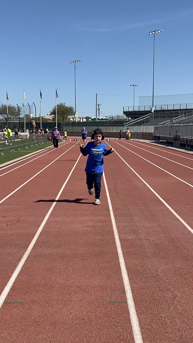 IreneGo71039953's tweet image. Too infinity and beyond!!! @NISDRabaES @NISDSpOlympics #lifeinAle #rabaignited