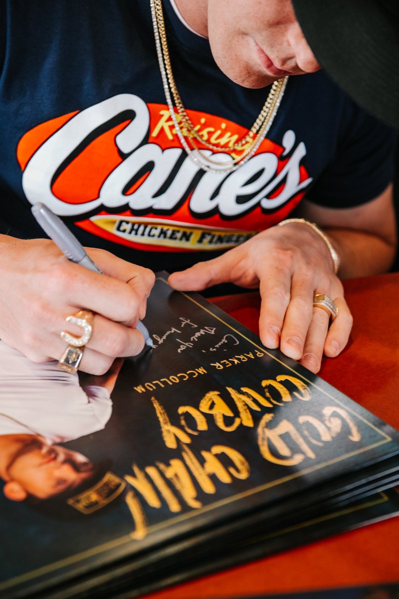 ToddGraves's tweet image. To celebrate Parker McCollum headlining the @RodeoHouston tonight, we are giving away signed merch to some lucky Caniacs. Country Music singer turned @raisingcanes Crewmember. @parkermccollum warmed up by working at his hometown, Conroe Cane’s drive-thru.