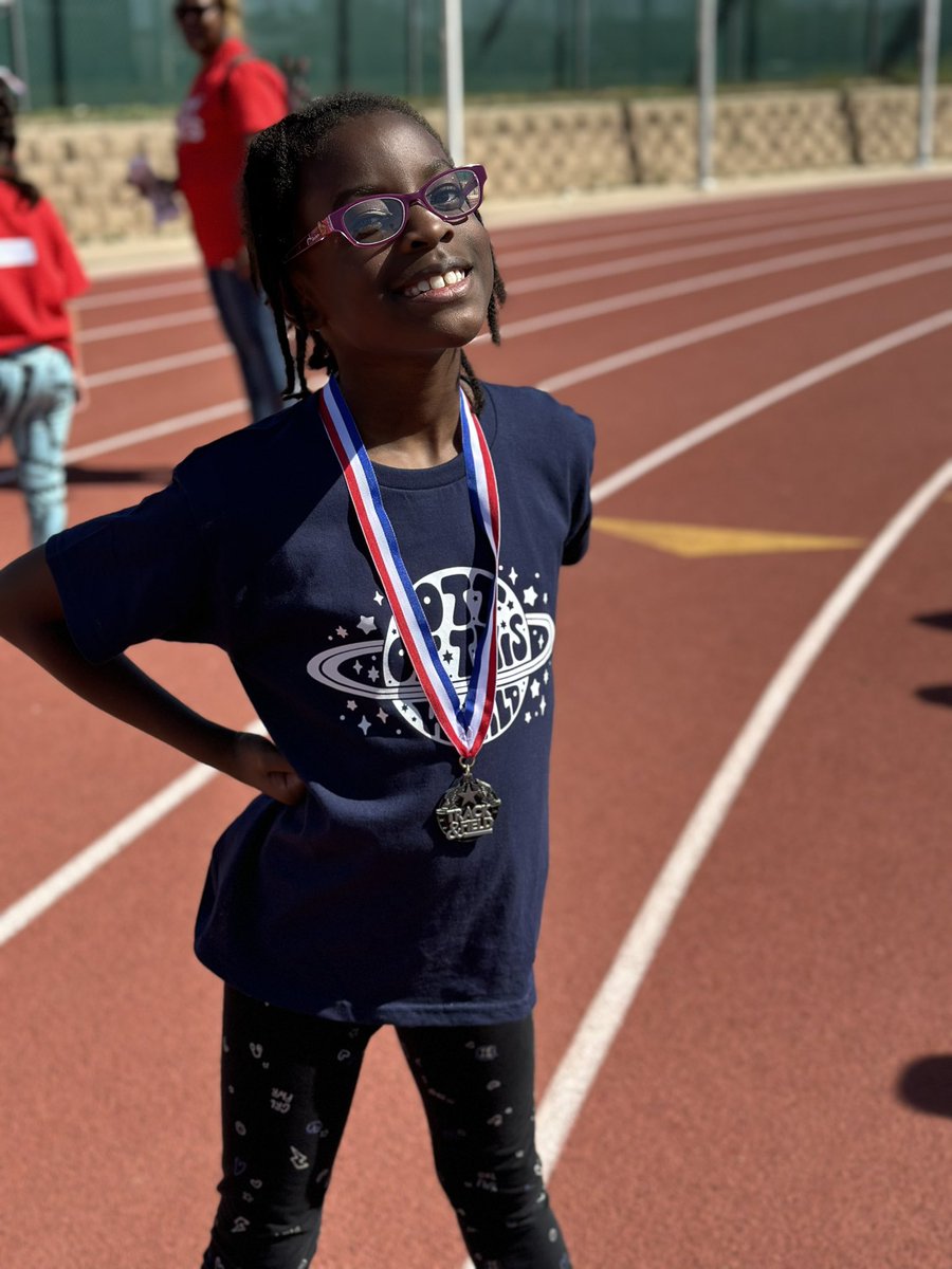 NISDOtt's tweet photo. CONGRATULATIONS to team “OTT OF THIS WORLD” for bringing home many medals and a 2️⃣nd place trophy from today’s competition!👏🏼 This small team was a force to be reckoned with on the field!💪🏼 Well done Trailblazers!🌟🏆🥇#SpecialOlympics #GLOWatOtt #NISD https://t.co/yRWUPRf6WW