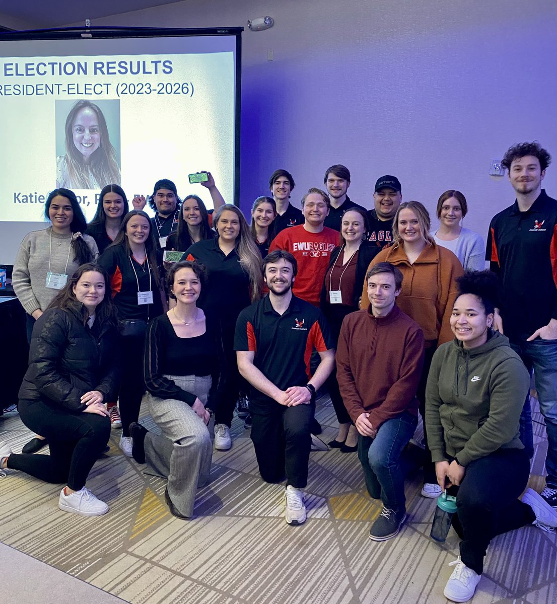 KatieTaylorIOM's tweet image. Another great @ACSM_Northwest meeting with my awesome students. I am incredibly honoured to be elected to President Elect for our regional chapter - here’s to a great 3 years! #ACSM #EWU #exercisescience @EWU_WAMS
