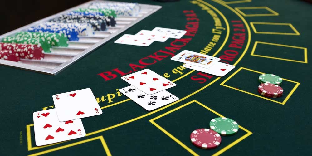 What Happens if Two Players Get 21 in Blackjack?

Read more here: 

