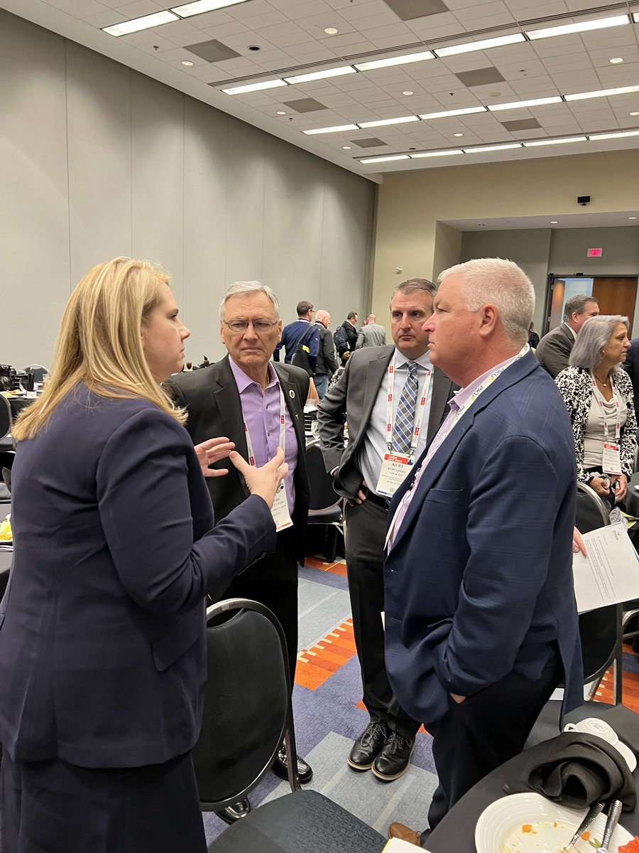 Our legislative briefing lunch today was a success thanks to our generous sponsor and friends at <a href="/AmericanShare/">American Share</a> <a href="/ExcessShare/">Excess Share Insurance (ESI)</a> #cunagac #WeAreICUL #advocacyinaction