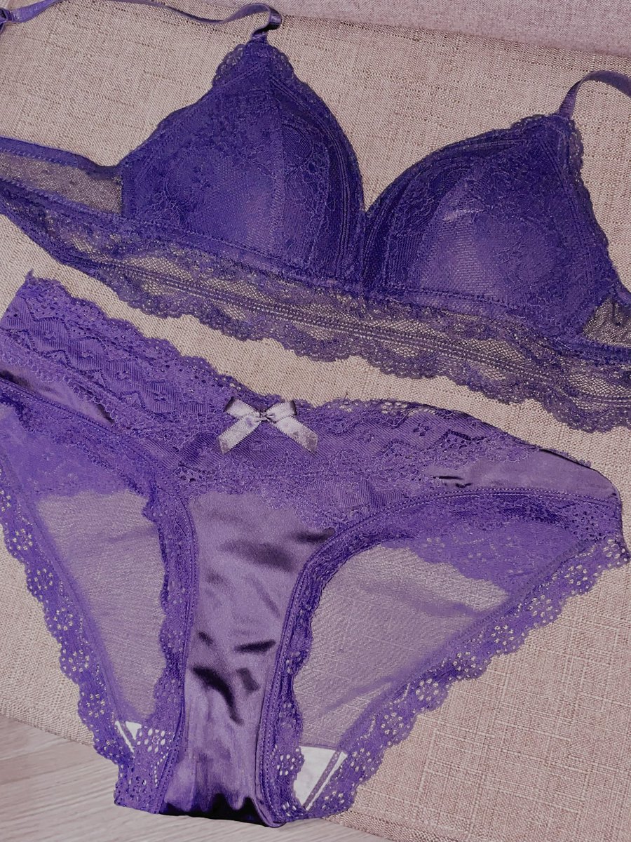 CD_is_유미 tweet media