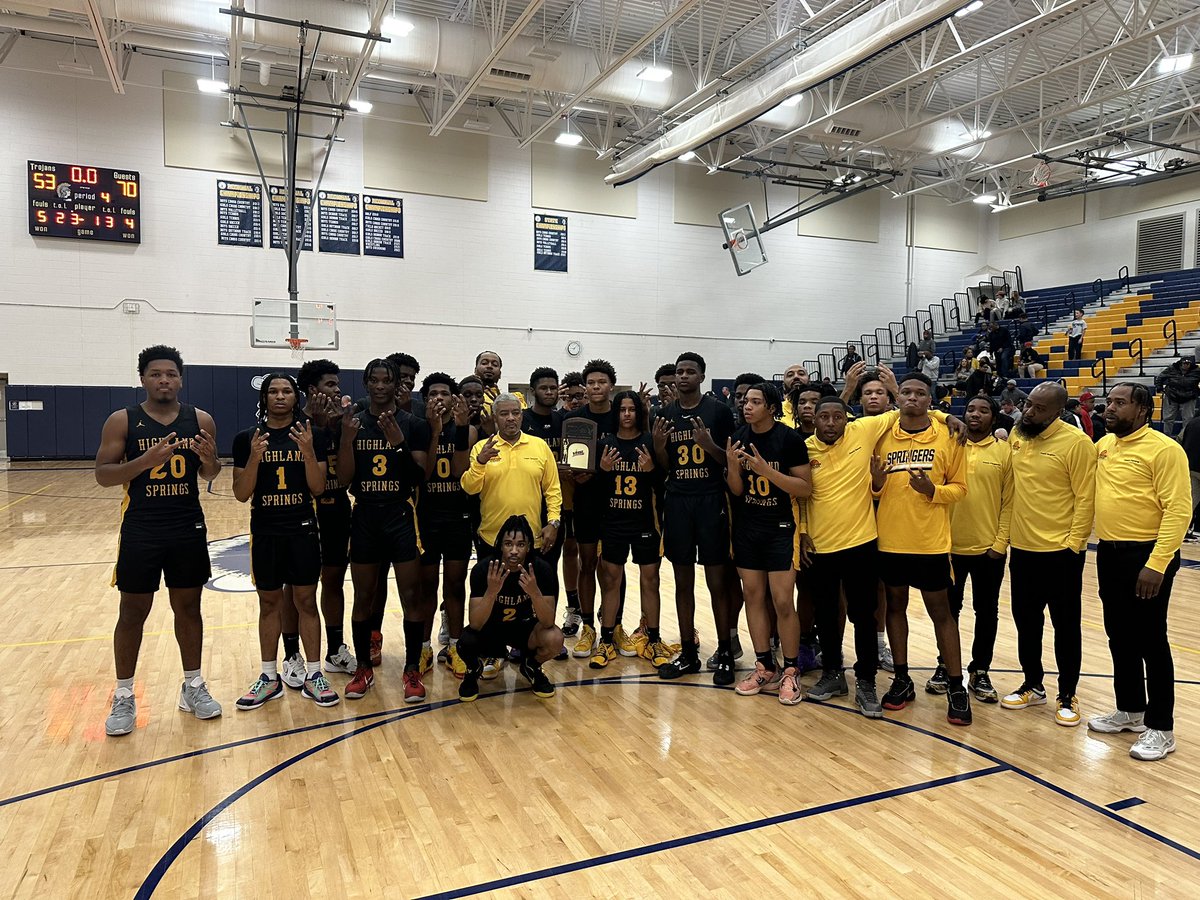 RickLillyHCPS's tweet photo. Region 5C 🥇 @HSHS_Principal @SpringersSports @HSHS_AsPDraper @JoAnaMJSmith @HSHS_Dunson @SParvaizPhysics @MrKleanKutVA @TFerrellJr3 @AmyCashwell https://t.co/1xiGjVfahW