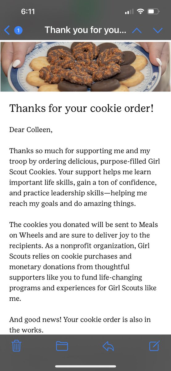 colleencoll's tweet image. Bliss. @girlscouts #thinmints